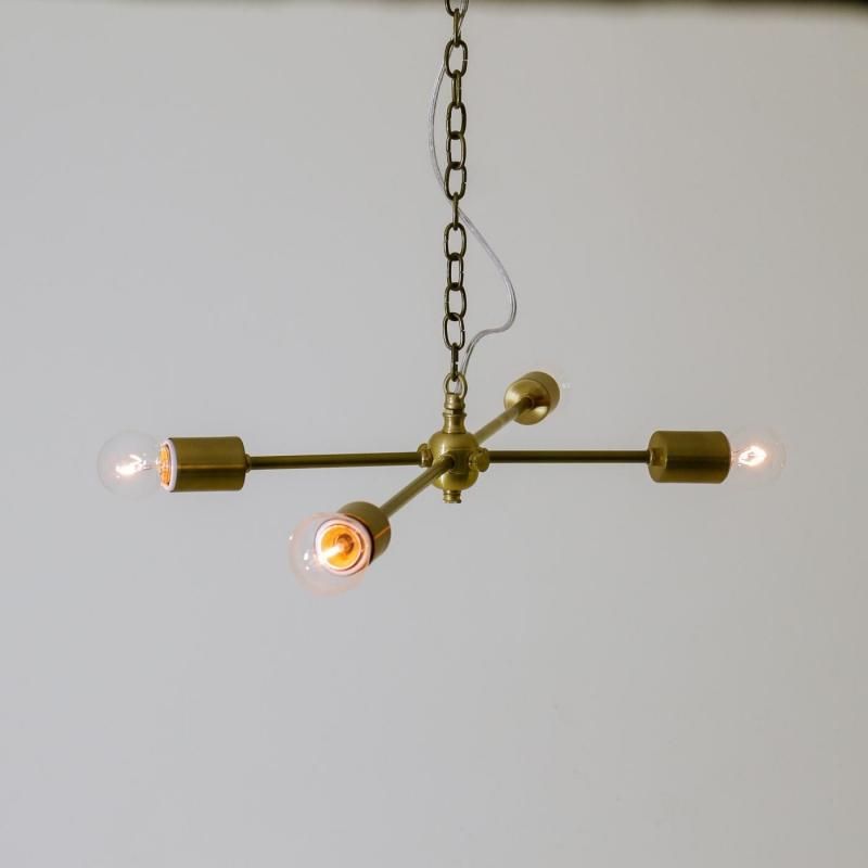 <img class='new_mark_img1' src='https://img.shop-pro.jp/img/new/icons14.gif' style='border:none;display:inline;margin:0px;padding:0px;width:auto;' />OPL115<br>4 BULBS LIGHT / 4