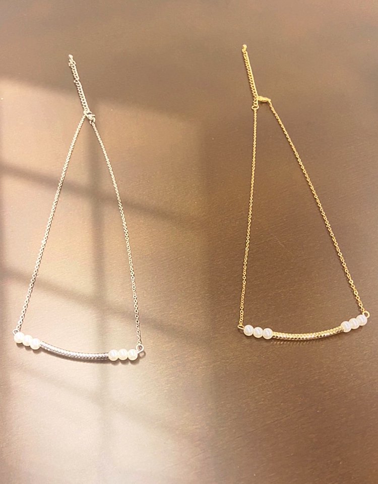 Thin Plate Pearl Necklace