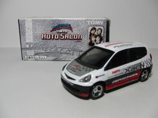 トミカ 東京オートサロン フィット - ル・プティ・モンド 小さな世界へ