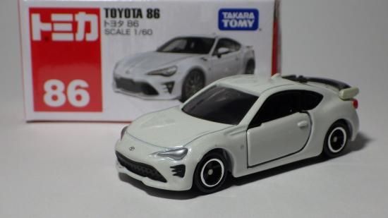 トミカ トヨタ 86 白 - ル・プティ・モンド 小さな世界へ