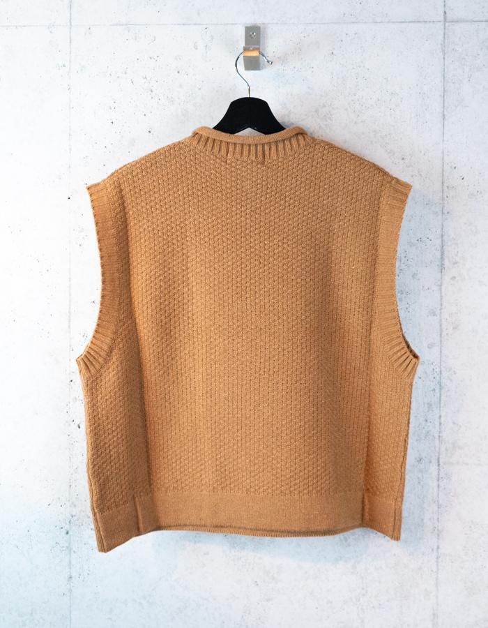 TAKEASY メリノウール FAIR ISLE ベスト BE TAKEASY メリノウール FAIR ISLE ベスト BE (TAKEASY/ベスト