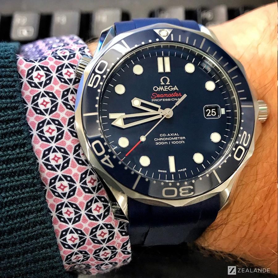 ラバーベルト：オメガシーマスター OMEGA Seamaster Diver 300m Co-Axial 41mm Blue Ceramic用 -  ロレックスラバーベルト・オメガラバーベルト-EBISU LEATHER