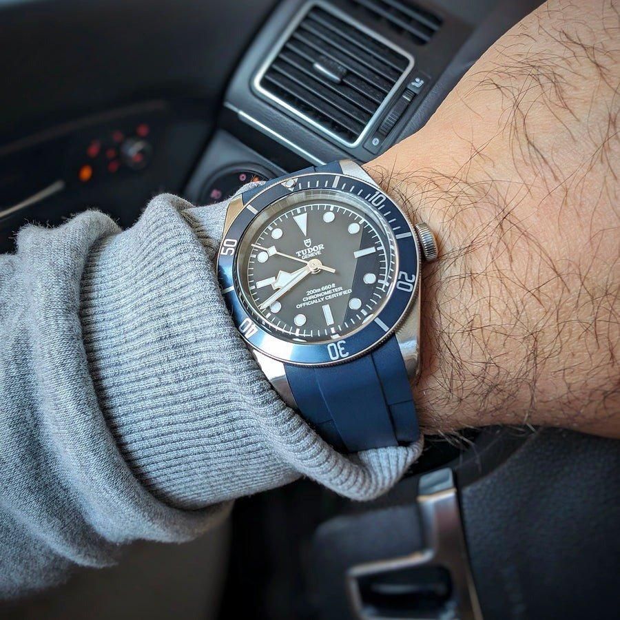 チューダー ブラックベイ 41用ラバーベルト/TUDOR Black Bay 41 チューダー ブラックベイ 41用ラバーベルト/TUDOR Black Bay 41