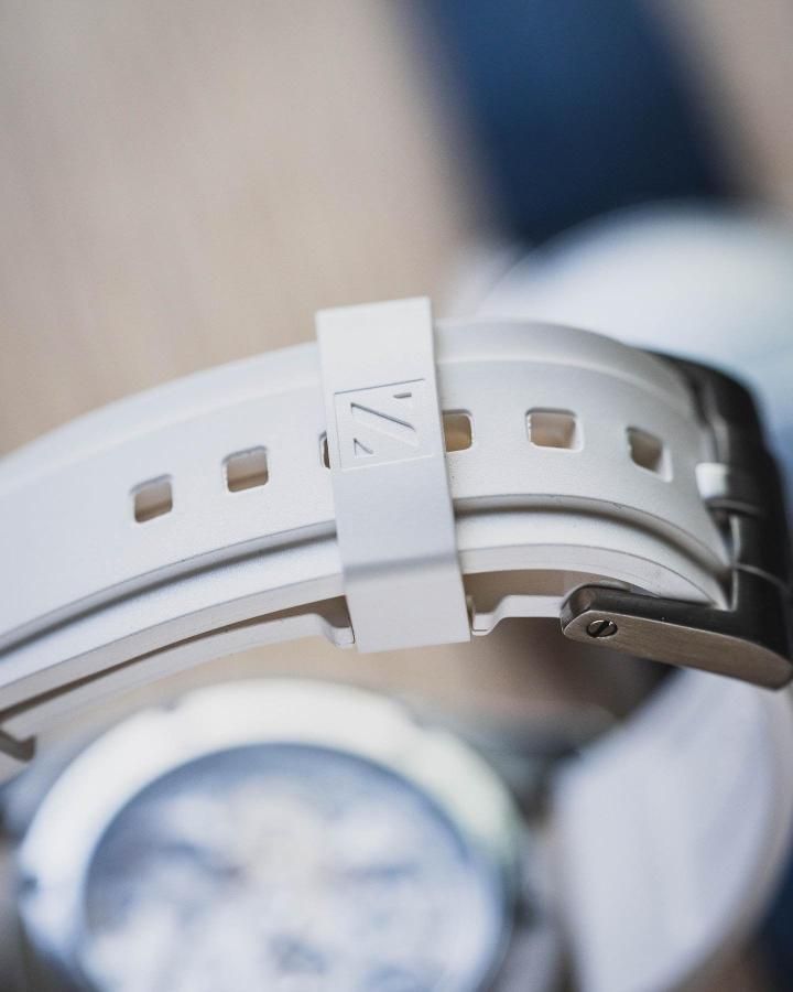 オメガスピードマスター用バーベルト ラグ幅20㎜【EBISU LEATHER オメガスピードマスター用バーベルト ラグ幅20㎜【EBISU LEATHER