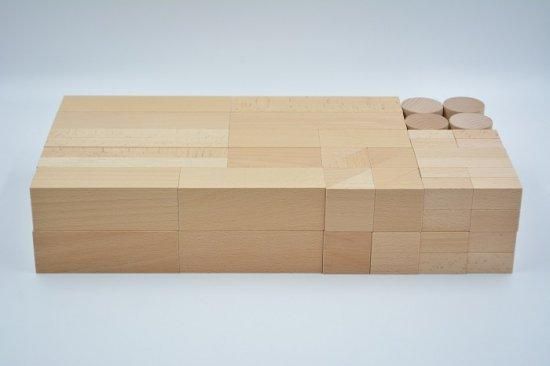 楽天市場】【送料無料】 小さな大工さん 積み木とビー玉転がしが