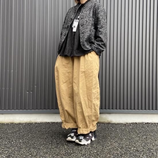 【極美品】UNIVERSAL TISSU ウール ノーカラー ジャケット UNIVERSAL TISSU ユニヴァーサルティシュ｜ ウールノーカラー