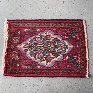 【USED古着】パキスタン手織り絨毯