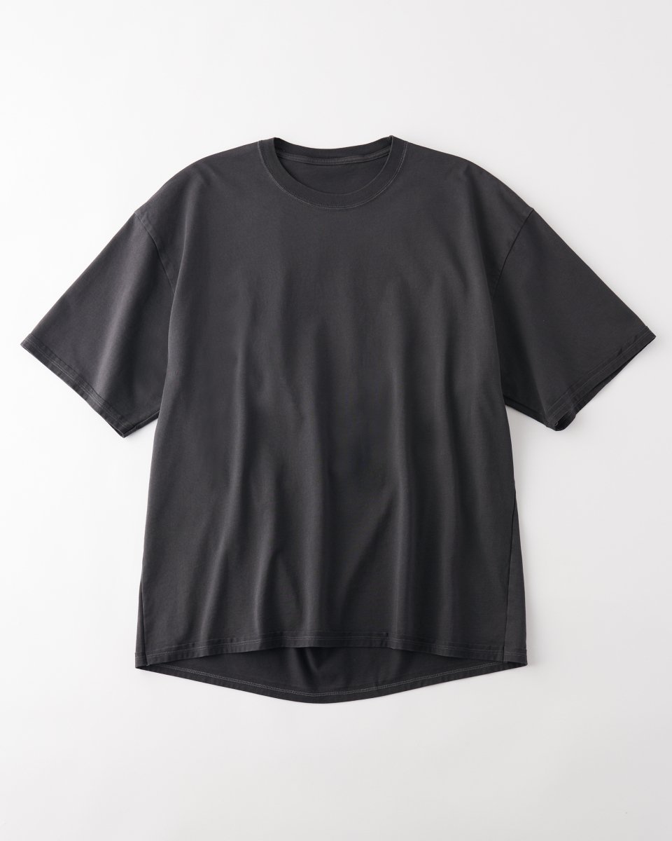 再入荷！ー k3&co.　オープンバックTシャツ - スミクロ - ¥17,600