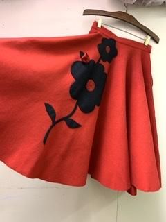 50s 赤黒 サーキュラースカート スカート フェルトスカート 50s 赤黒 サーキュラースカート スカート フェルトスカート