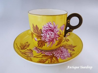 イギリス　ロイヤルウースター　花紋　デミタスカップ