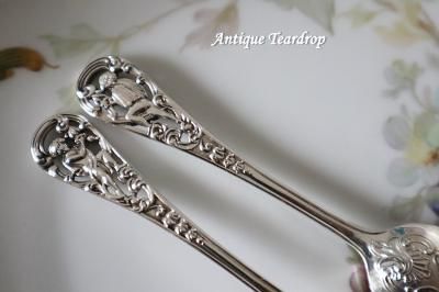 純銀製 1889年 ロンドン製 ピアス細工 天使紋 ティースプーン6本