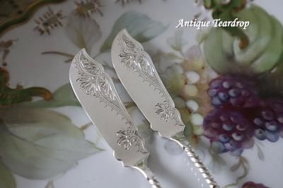 イギリスアンティーク 純銀製バターナイフ6本セットボックス付 純銀スコーンナイフ 6本セット（お箱付） - アンティークと薔薇雑貨の