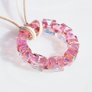 【Premium】光るガラスの輪『リング【オーロラ】【桜】』ネックレス 【紐の色、長さ選べます】【受注制作】