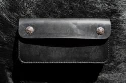 <img class='new_mark_img1' src='https://img.shop-pro.jp/img/new/icons25.gif' style='border:none;display:inline;margin:0px;padding:0px;width:auto;' />DEVELOP BIKER WALLET BRIDLE