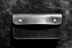 <img class='new_mark_img1' src='https://img.shop-pro.jp/img/new/icons1.gif' style='border:none;display:inline;margin:0px;padding:0px;width:auto;' />BIKER WALLET BRIDLE