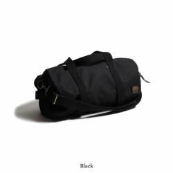 <img class='new_mark_img1' src='https://img.shop-pro.jp/img/new/icons1.gif' style='border:none;display:inline;margin:0px;padding:0px;width:auto;' />ROAD TRIP BAG -MEDIUM- / TR-B29