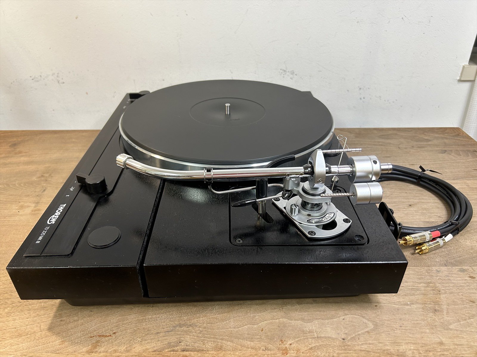 2年保証】THORENS TD320MK3 + SME3009S2 トランス強化電源仕様【極美品】