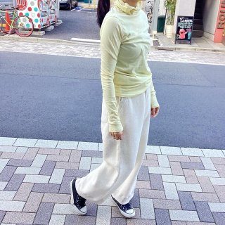 IKKUNA  turtle-neck t-shirt  pale yellow