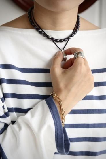 R.ALAGAN / Black Medium Pearl Necklace - HEIRLOOM R.ALAGAN / Black Medium Pearl Necklace - HEIRLOOM