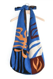 KHOKI / Intarsia-knit Bag