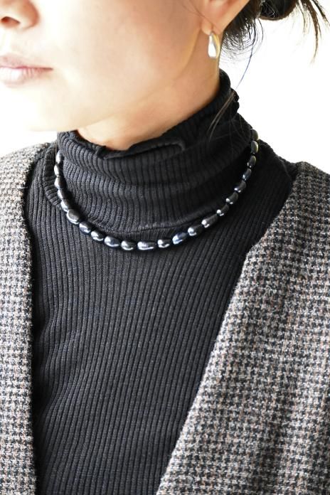 HAKUJI / Wool Rib High Neck Pullover 