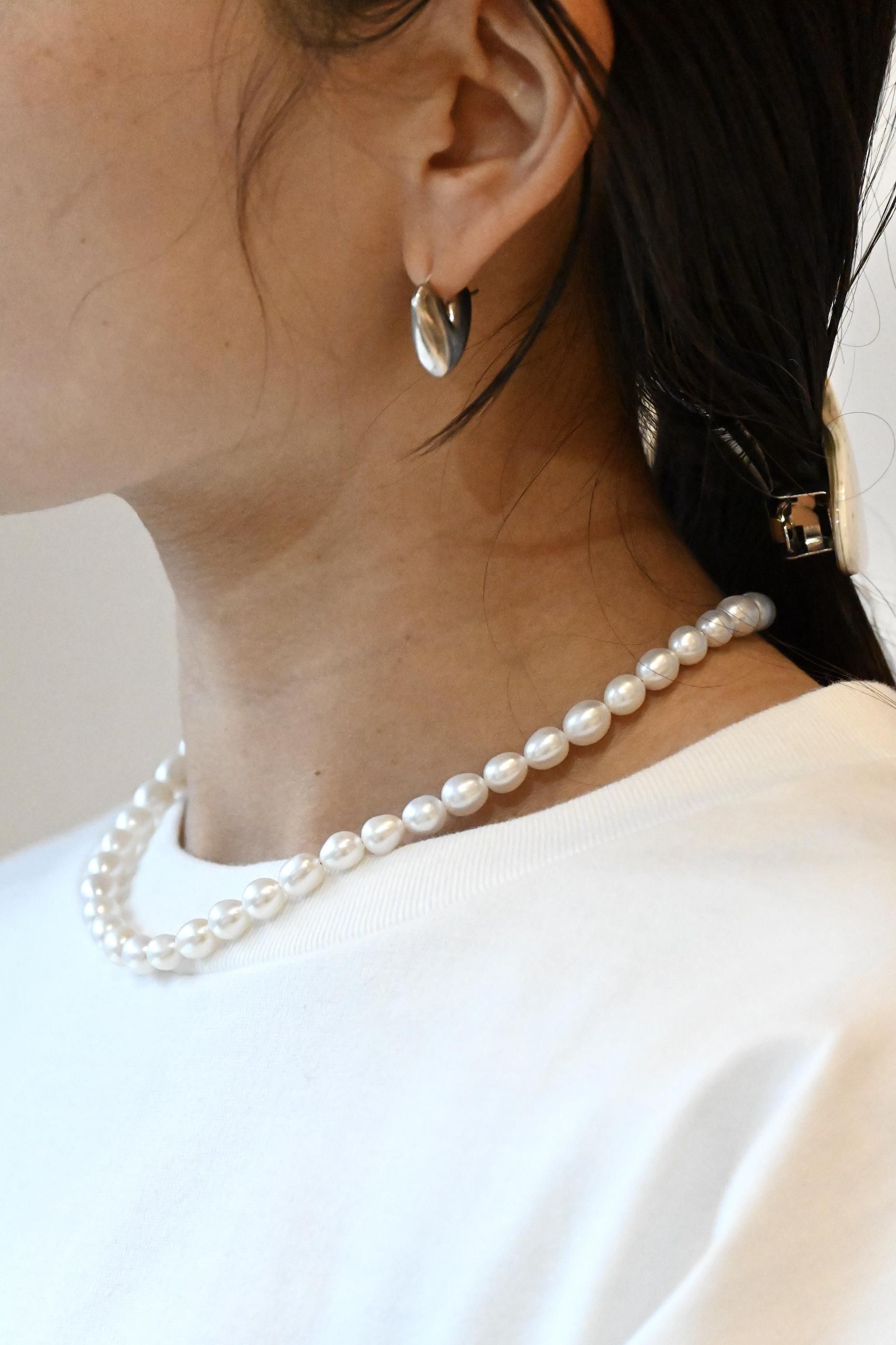 R.ALAGAN / Small Oval Pearl Necklace - HEIRLOOM R.ALAGAN / Small Oval Pearl Necklace - HEIRLOOM