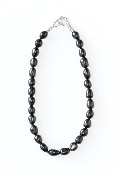R.ALAGAN / Charcoal Medium Pearl Necllace - Silver