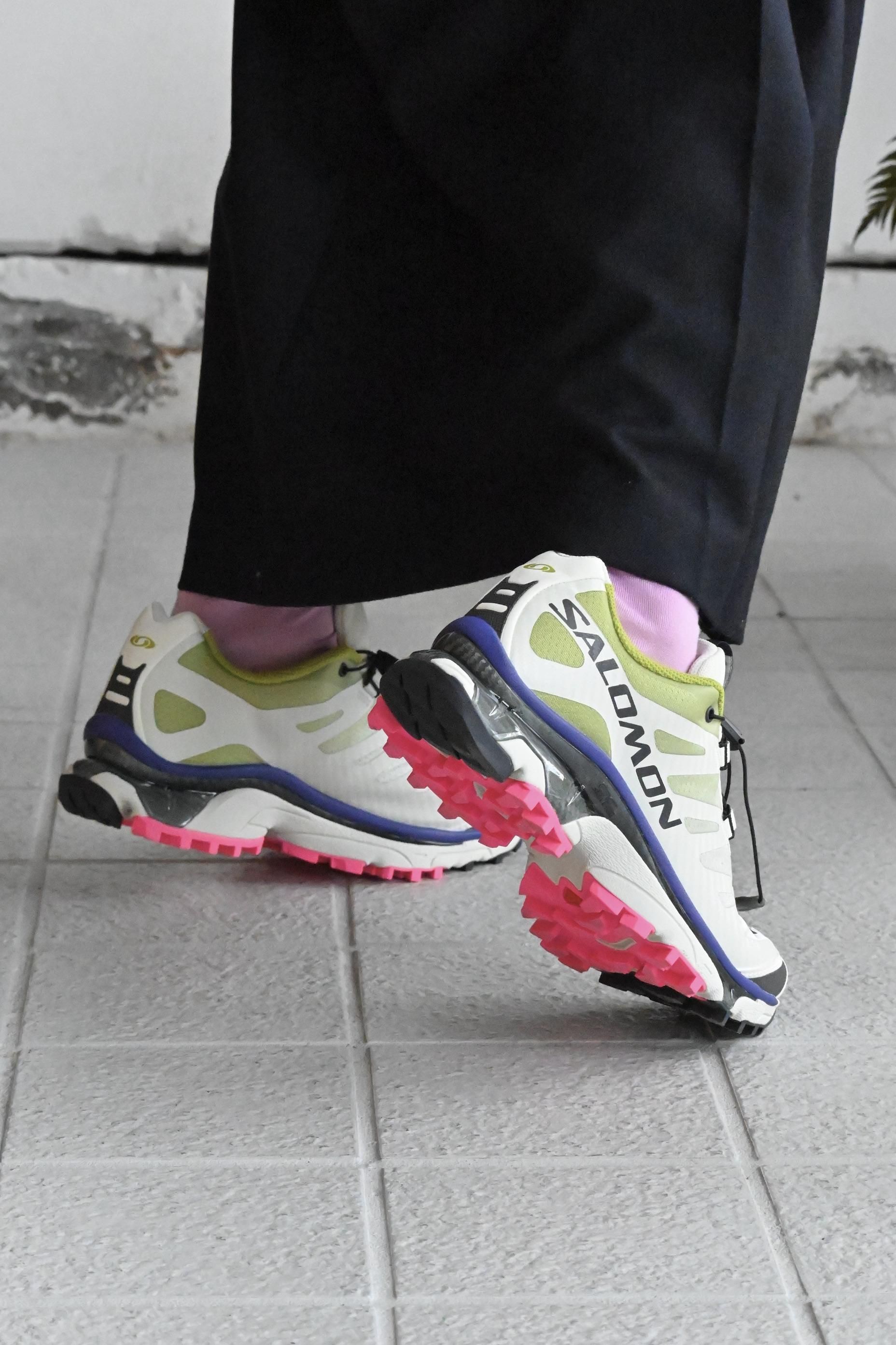 人気 ☆SALOMON☆ XT-4 VANILLA ICE Salomon XT-4 Adv Vanilla Ice メンズ - スニーカー - JP