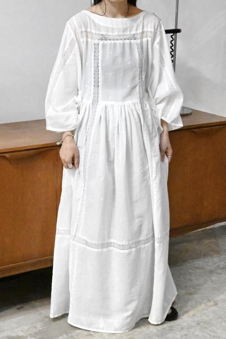 TADO / LILIA JAMDANI DRESS - OFF WHITE