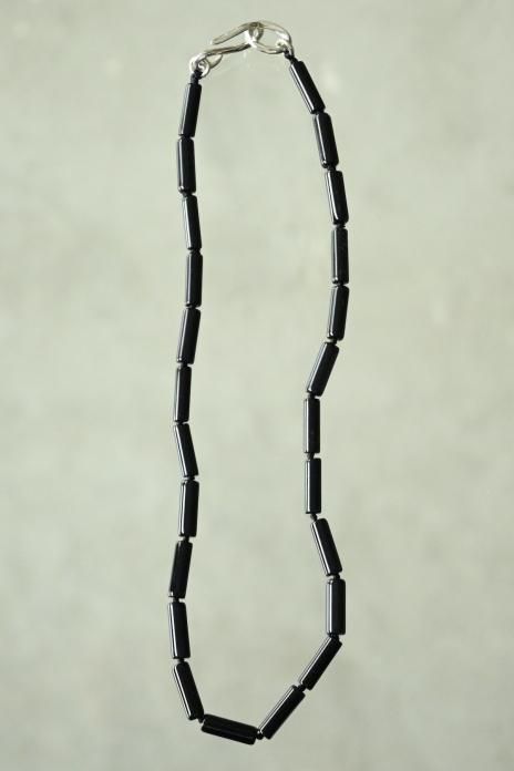 R.ALAGAN / SMALL TUBE ONYX NECKLACE