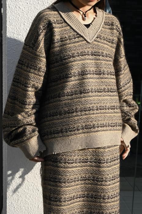 RYU KAGA / FAIR ISLE KNIT V-NECK SWEATER