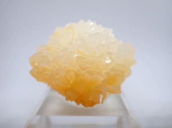 カルサイト（蛍光）- 11MINERAL『一つ一つ厳選した鉱物、宝石、天然石