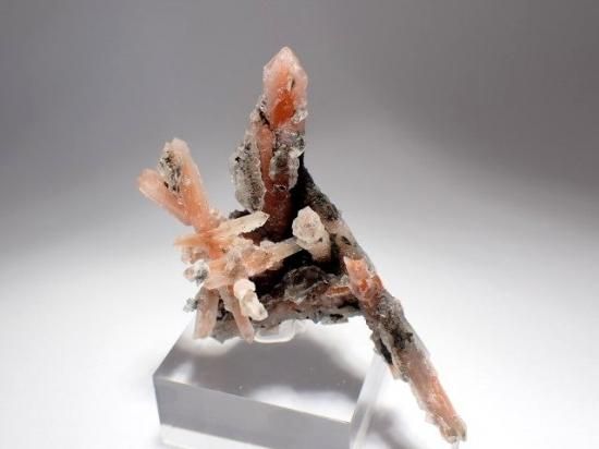 ロシア産人参水晶・松茸水晶- 11MINERAL『一つ一つ厳選した鉱物、宝石