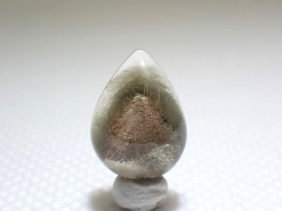 グリーンファントムクォーツ- 11MINERAL『一つ一つ厳選した鉱物