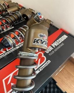 Amazon | KYB (カヤバ) Rear Sports Damper 車高調