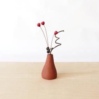 美濃焼 陶器 ドライフラワーベース「しずく型・黒」｜イホシロ窯