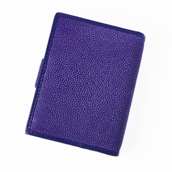 スティングレイ☆二つ折り財布☆新品☆高級感☆シャイニング