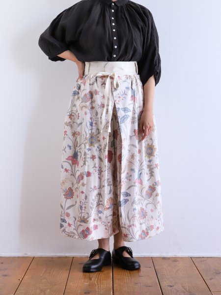 ASEEDONCL&#214;UD "Memento culottes (Antique flower print)"