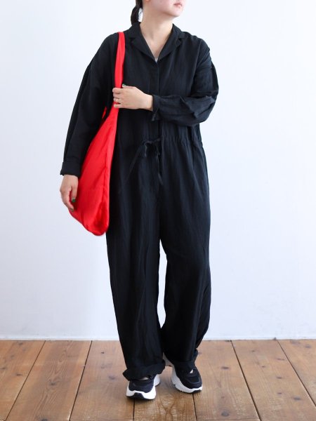<img class='new_mark_img1' src='https://img.shop-pro.jp/img/new/icons7.gif' style='border:none;display:inline;margin:0px;padding:0px;width:auto;' />ROBE de PEAU " TAILORED COLLAR ALL IN ONE ( Black ) "