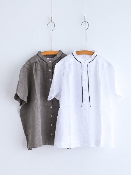 <img class='new_mark_img1' src='https://img.shop-pro.jp/img/new/icons7.gif' style='border:none;display:inline;margin:0px;padding:0px;width:auto;' />FABRIQUE en planete terre " classic blouse short sleeve ( White / Gray )"