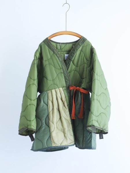 <img class='new_mark_img1' src='https://img.shop-pro.jp/img/new/icons7.gif' style='border:none;display:inline;margin:0px;padding:0px;width:auto;' />Essentickle "QUILT SAMUE JACKET"