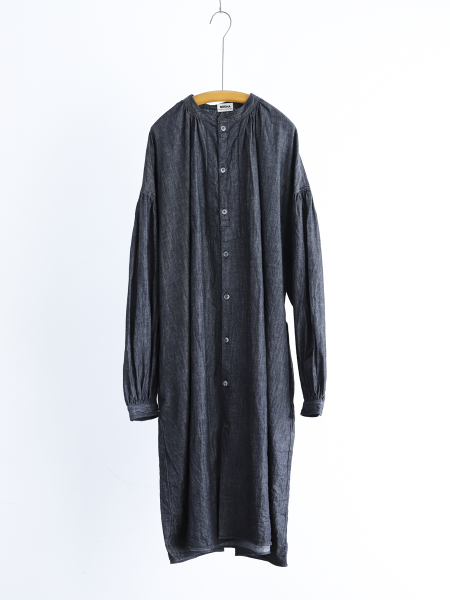 <img class='new_mark_img1' src='https://img.shop-pro.jp/img/new/icons6.gif' style='border:none;display:inline;margin:0px;padding:0px;width:auto;' />BRENA " BIAUDE DECORATIVE SHIRT "