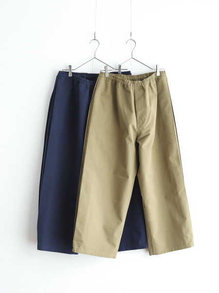<img class='new_mark_img1' src='https://img.shop-pro.jp/img/new/icons6.gif' style='border:none;display:inline;margin:0px;padding:0px;width:auto;' />EEL Products "contemporary pants (Beige / Navy)"