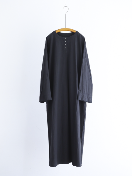 <img class='new_mark_img1' src='https://img.shop-pro.jp/img/new/icons6.gif' style='border:none;display:inline;margin:0px;padding:0px;width:auto;' />Gauze# " NOUVEAU ONE PIECE ( MAT BLACK ) "