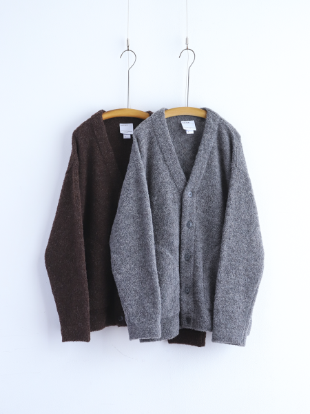 <img class='new_mark_img1' src='https://img.shop-pro.jp/img/new/icons6.gif' style='border:none;display:inline;margin:0px;padding:0px;width:auto;' />BETTER "ALPACA LOOP CARDIGAN(GRAY / BROWN)"