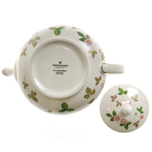 【国内正規総代理店アイテム】 (WEDGWOOD) ウェッジウッド ワイルドストロベリー [L] ティーポット ポット・急須