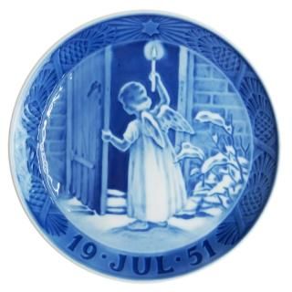 イヤープレート1937~2025年 - 輸入ブランド洋食器専門店 2本の イヤープレート1937~2025年 - 輸入ブランド洋食器専門店 2本の