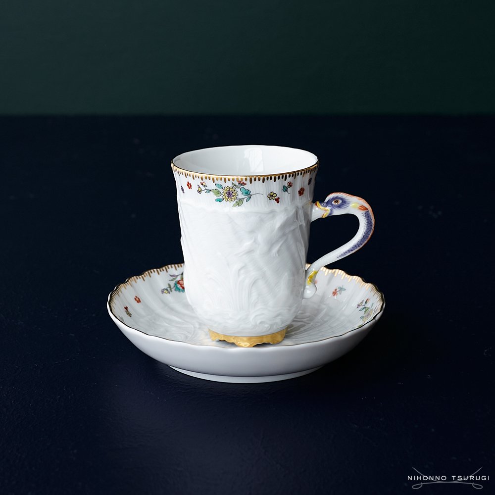 カラーホワイトドイツ ドレスデン窯スワンデザインカップソーサー - 食器