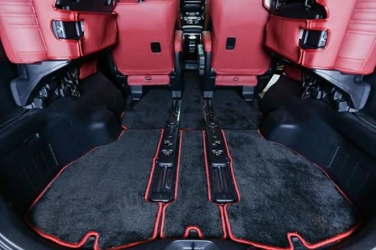 30ヴェルファイア前期 フロアマット ブラック×セミオーダーモデル 7人乗り標準シート ガソリン車専用 - sixth-sense