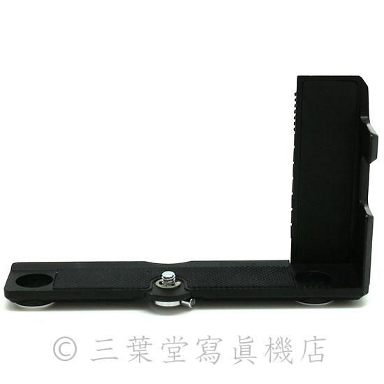 PLAUBEL makina 67 / 670 / W67用パームグリップ - 三葉堂寫眞機 PLAUBEL makina 67 / 670 / W67用パームグリップ - 三葉堂寫眞機